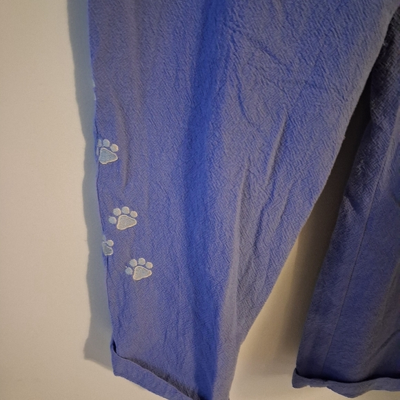 Blue Two-Piece Set with Embroidered Detail Of Cat And Claws - Picture 10 of 16